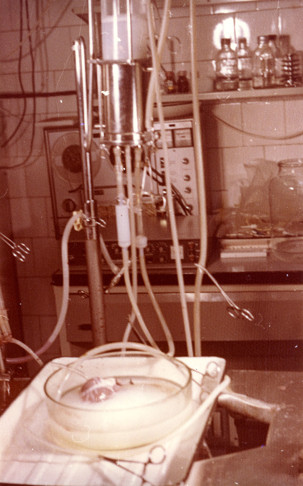 1986г. стенд для кардиоплегии эм.ПФОС (Воробьев С.И.)